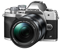 Olympus OM-D E-M10 Mark IV Silver + 14-150mm f/4.0-5.6 II Black