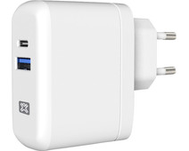 XtremeMac Power Delivery Charger with 2 USB Ports 30W White