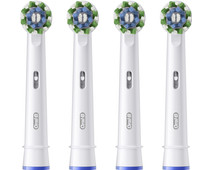 Oral-B Pro Cross Action Wit (4 stuks)