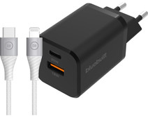 BlueBuilt Snellader met 2 Usb Poorten 38W Zwart + Lightning Kabel 1,5m