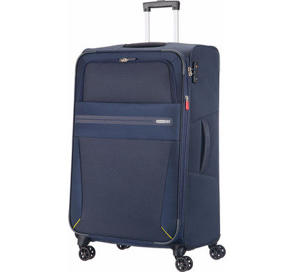 American tourister summer store voyager review