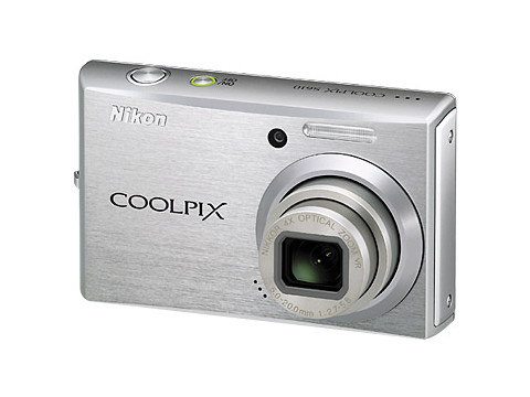 Nikon Coolpix S610 Silver | Coolblue | Compactcamera's