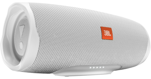 Expert review JBL Charge 5 - Coolblue - anything for a smile