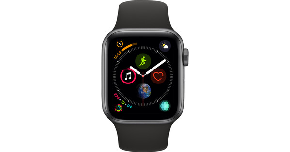 Apple Watch Series 4 40mm Space Gray Aluminum Black Sport Band