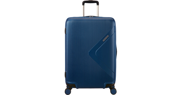 American tourister modern dream spinner on sale