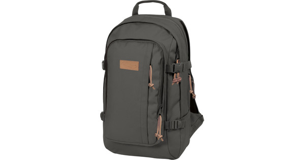 Eastpak evanz hot sale review