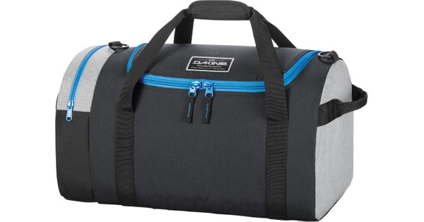 dakine duffle bag 51l