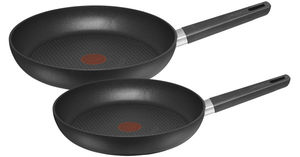 Pardon Mededogen voorzetsel Tefal Titanium Signature koekenpannenset 24 + 28 cm - Pannen - Coolblue