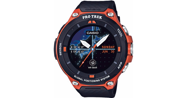 Casio pro trek online touchscreen outdoor smart watch