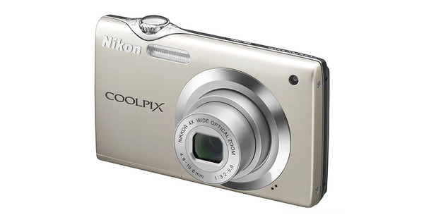 Site lijn weerstand taart Nikon Coolpix S3000 Silver - Coolblue - Voor 23.59u, morgen in huis