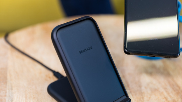 Glad verdwijnen opladen Hoe kies je een Samsung draadloze oplader? - Coolblue - alles voor een  glimlach