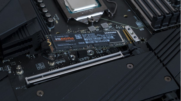 Which computer parts do you choose for an ultimate gaming PC ...