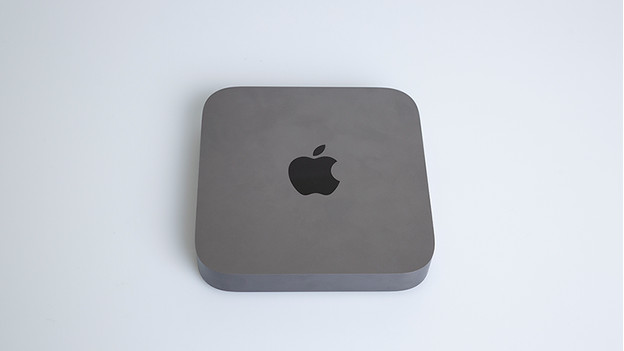 Apple Mac Mini (2018) in use - Coolblue - anything for a smile