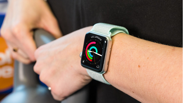 Where on wrist cheap to wear apple watch