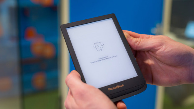 How do you put your PocketBook a anything - e-reader? smile - on books Coolblue for