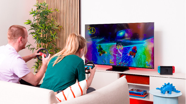 Samen Mario Kart 8 spelen met racestuurtjes 