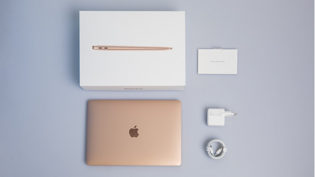 Expert review Apple MacBook Air (2020) with Apple M1 chip - Coolblue -  anything for a smile