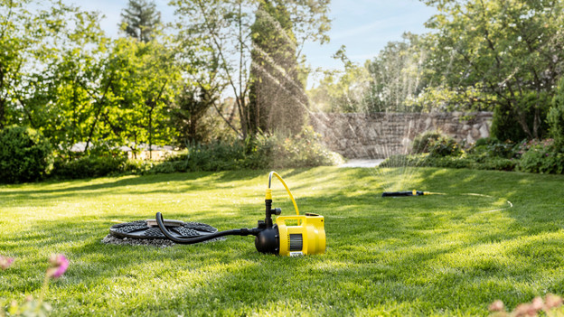 Hoeveel water wegpompen tuinpomp