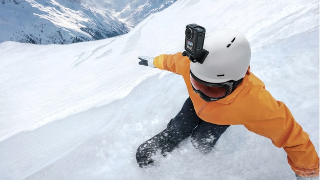 Mounting an action cam.