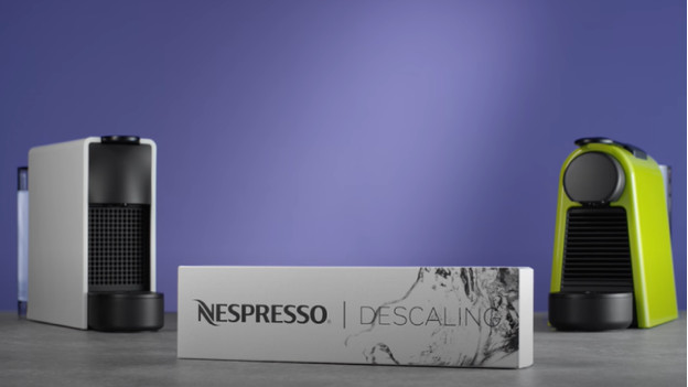 melodrama oversvømmelse Konfrontere How do you descale your Nespresso Essenza Mini? - Coolblue - anything for a  smile