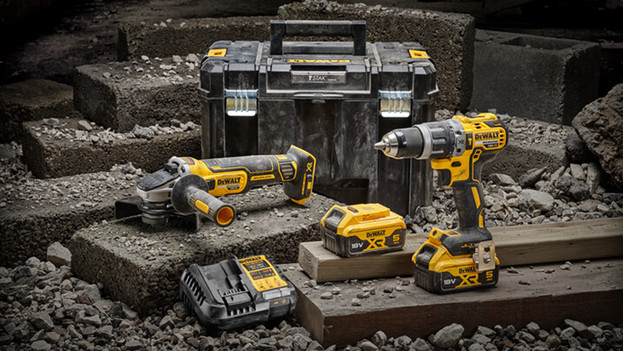 DEWALT XR 18V tools