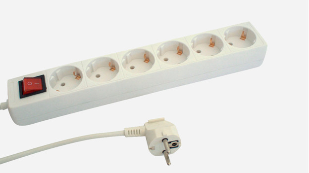 Power strip