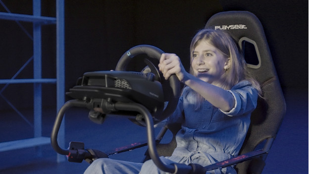 Playseat Challenge met racestuur