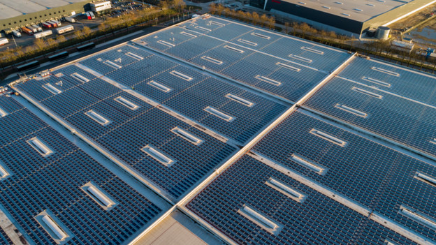 Coolblue zonnedak bedrijf