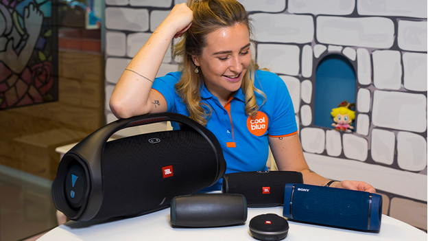 How do you choose the right JBL Bluetooth speaker? - Coolblue - anything  for a smile