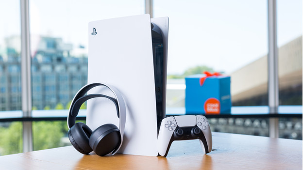 PlayStation 5 met controller