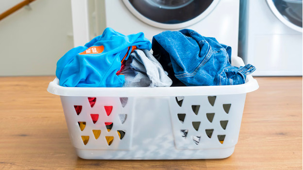 Laundry basket with cotton and jeans