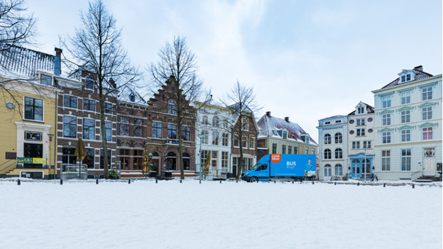 Coolblue bus in de winter