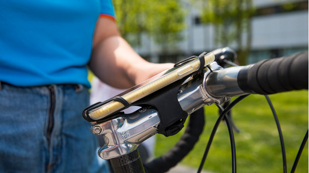 Diy bike phone discount mount