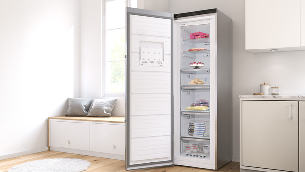 Buy upright freezer or small freezer? - Coolblue - Before 23:59, delivered  tomorrow