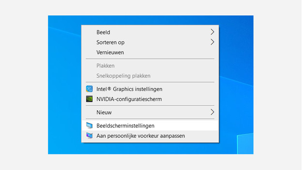 Klik op je rechtermuisknop en ga naar Beeldscherminstellingen