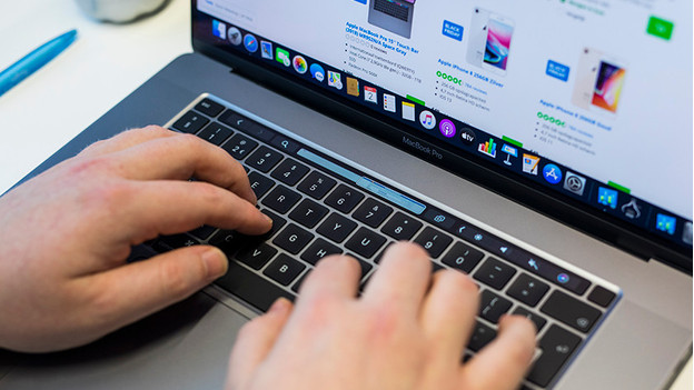 The best life hacks for your MacBook - Coolblue - anything for a smile