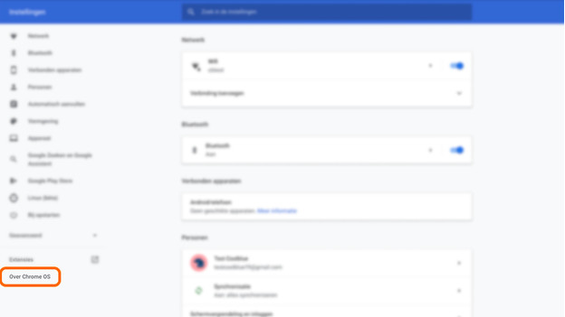 Over Chrome OS in instellingen menu Chromebook. 