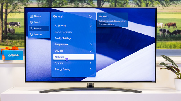 How do I set up apps on my LG smart TV? - Coolblue - anything for a smile