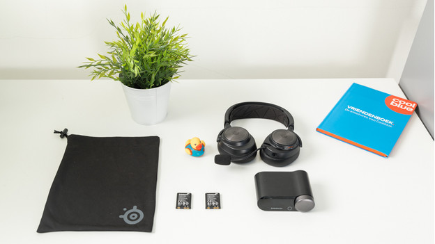 Expert review: SteelSeries Arctis Nova Wireless - - anything for a smile