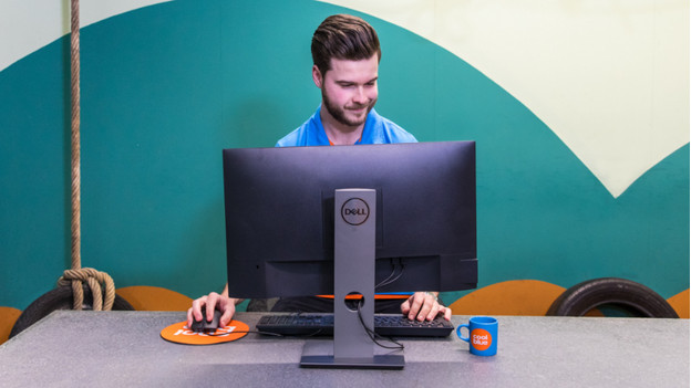 Why choose a USB-C monitor? - Coolblue - anything for a smile