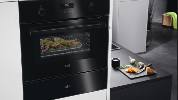 AEG oven with 45cm niche height Coolblue Before 23 59 delivered tomorrow