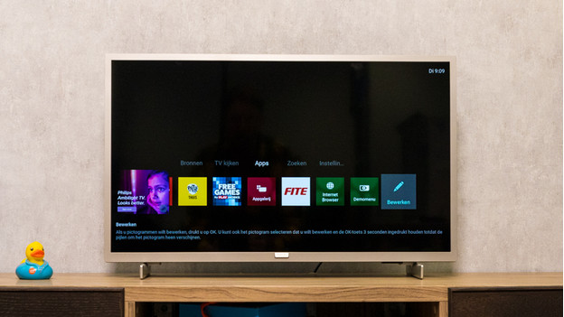 Adjust the Philips basic smart TV menu