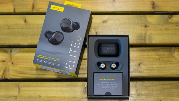 Expert review of the Jabra Elite 75t Coolblue anything for a smile