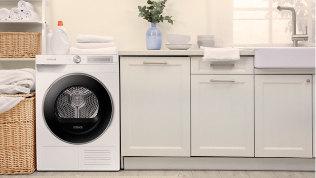 Small space washer dryer combination