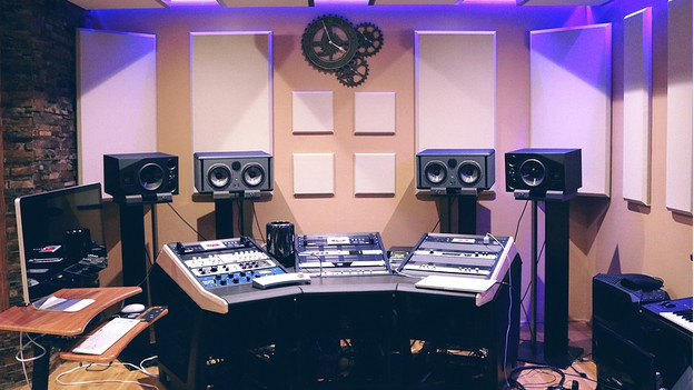 Studio monitor placement and lineup