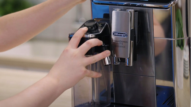 Connect the milk system