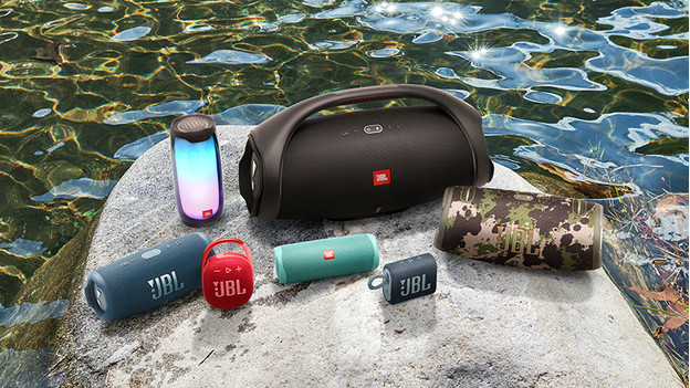 JBL Boombox 3 and JBL Charge 5 get WLAN