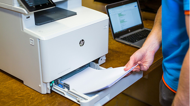 Fixing a Paper Jam, HP LaserJet Pro CP1025nw Color Printer