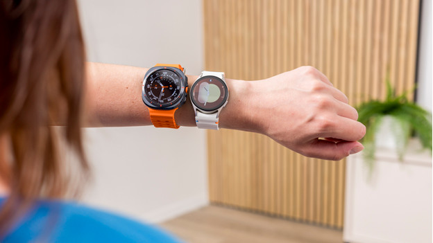 Smartwatch smaller than 40mm