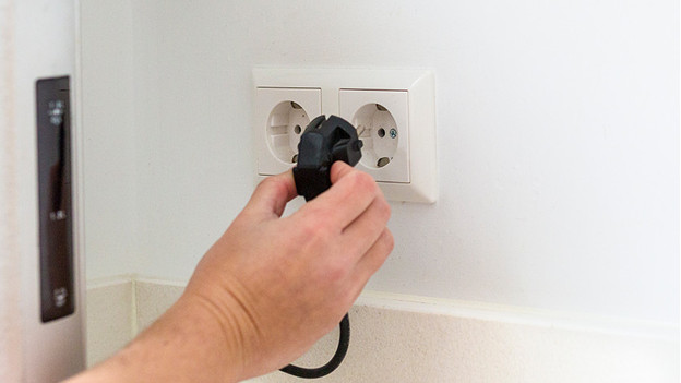 Plug it into the socket